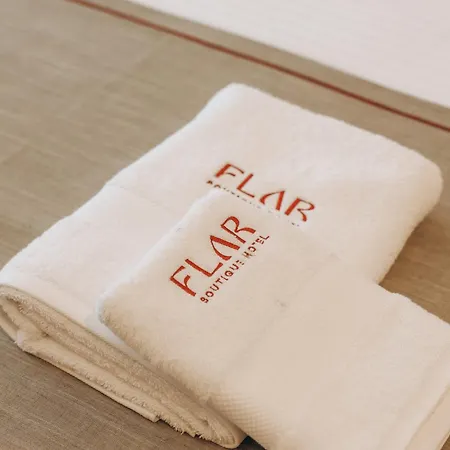 Flar Boutique Golem (Tirana)