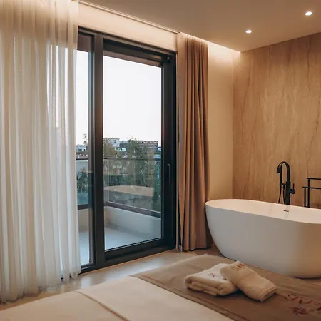 Otel Flar Boutique Golem (Tirana)